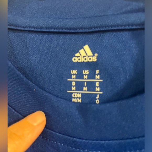 Bright blue adidas Climalite Activewear for men in Excellent pre owned condition - Picture 5 of 8